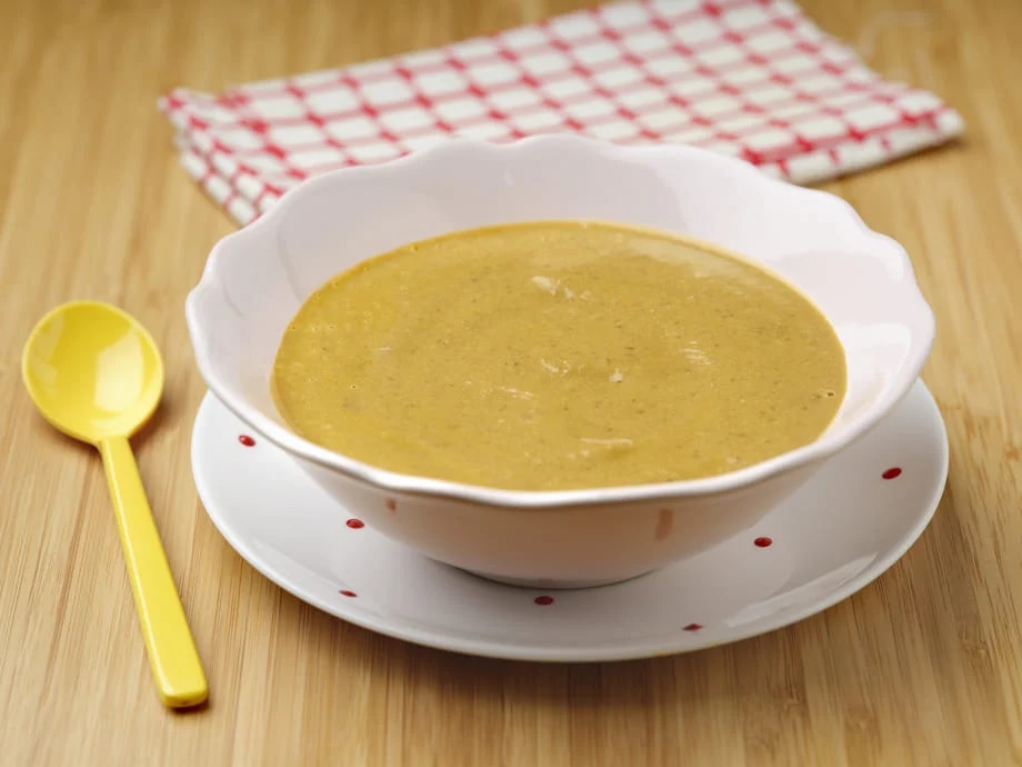 Crema de lentejas estofada con chorizo